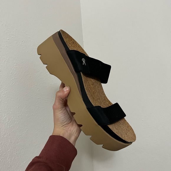 KURU Women’s Loma Tila Black Sandals Size 12 - Picture 14 of 15